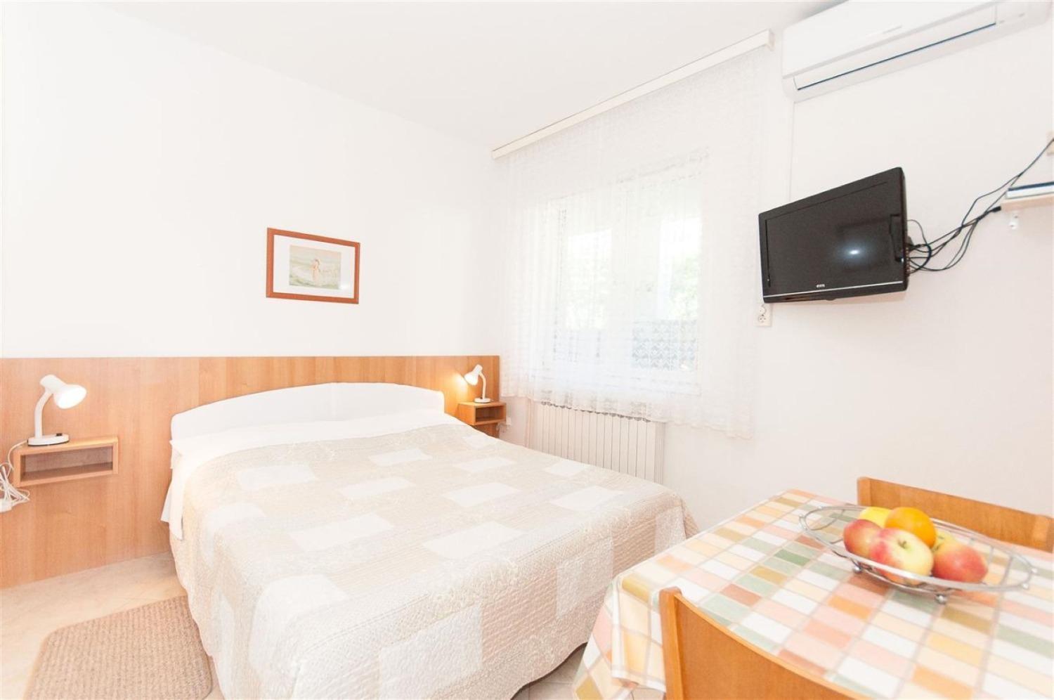 Apartments Mate - Free Parking Pag Town Εξωτερικό φωτογραφία